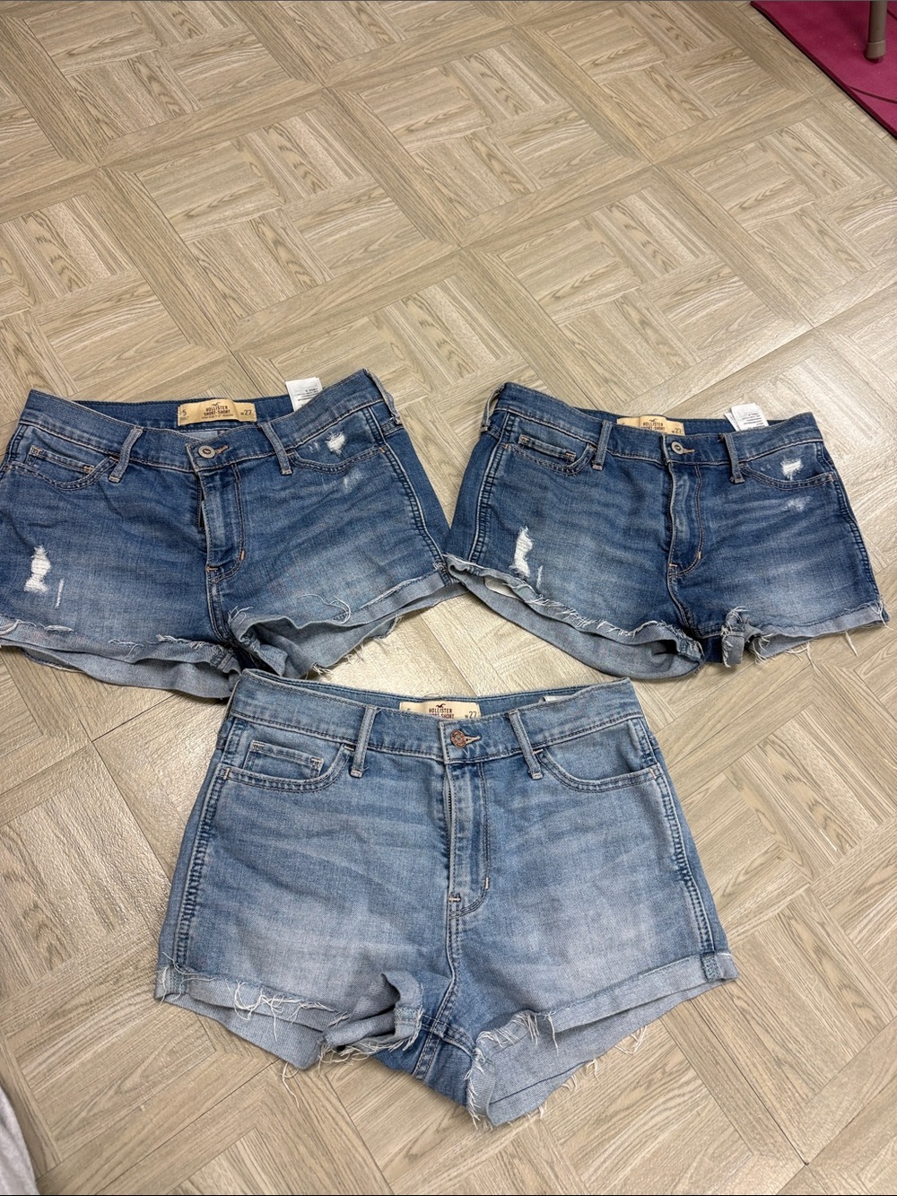 Hollister Distressed Light-Mid Blue Denim Shorts Trio size 5 or 27